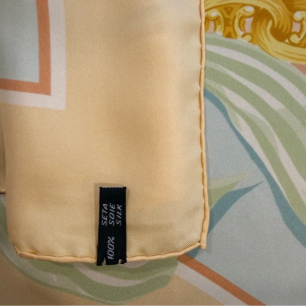 Celine Pastel Silk Scarf 90 Carré Chain Beige Gold Hand Rolled Made in France - Picture 10 of 11